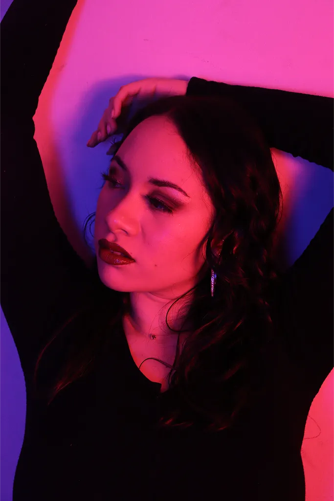 Gaby de la Rosa cantante y compositora